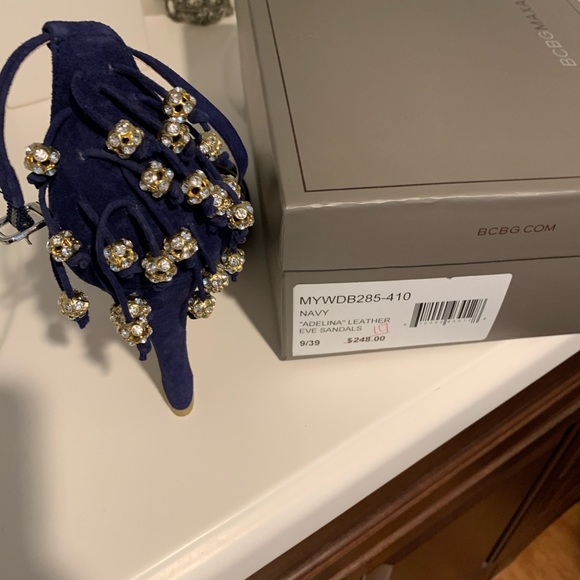 BCBG - Picture 1 of 3